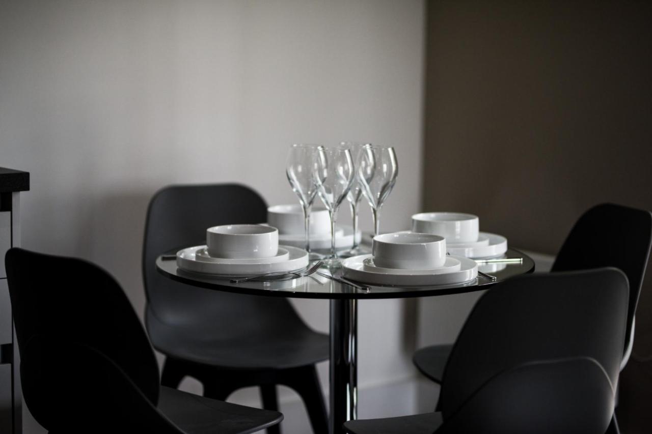 Onpoint Apartments - Spacious 2 Bedroom Apt - City Centre With Balcony مانشستر المظهر الخارجي الصورة