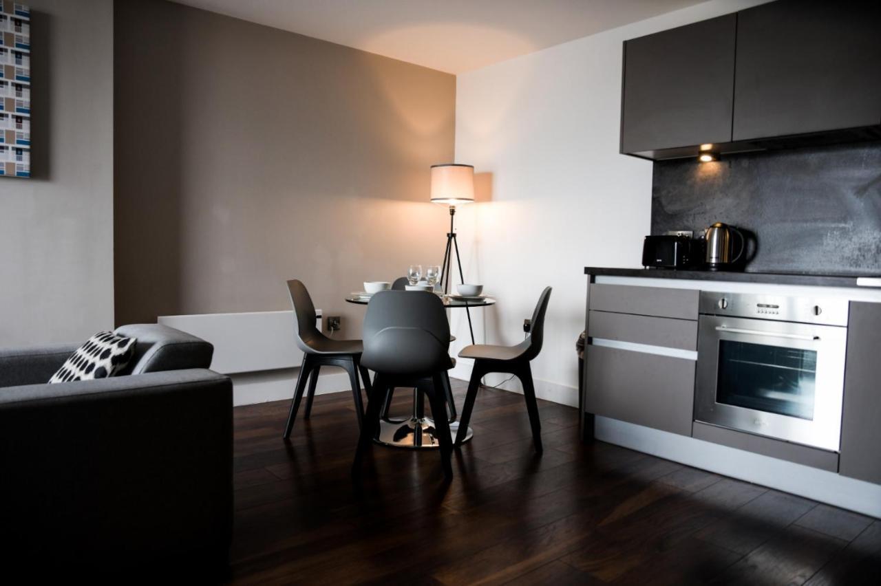 Onpoint Apartments - Spacious 2 Bedroom Apt - City Centre With Balcony مانشستر المظهر الخارجي الصورة