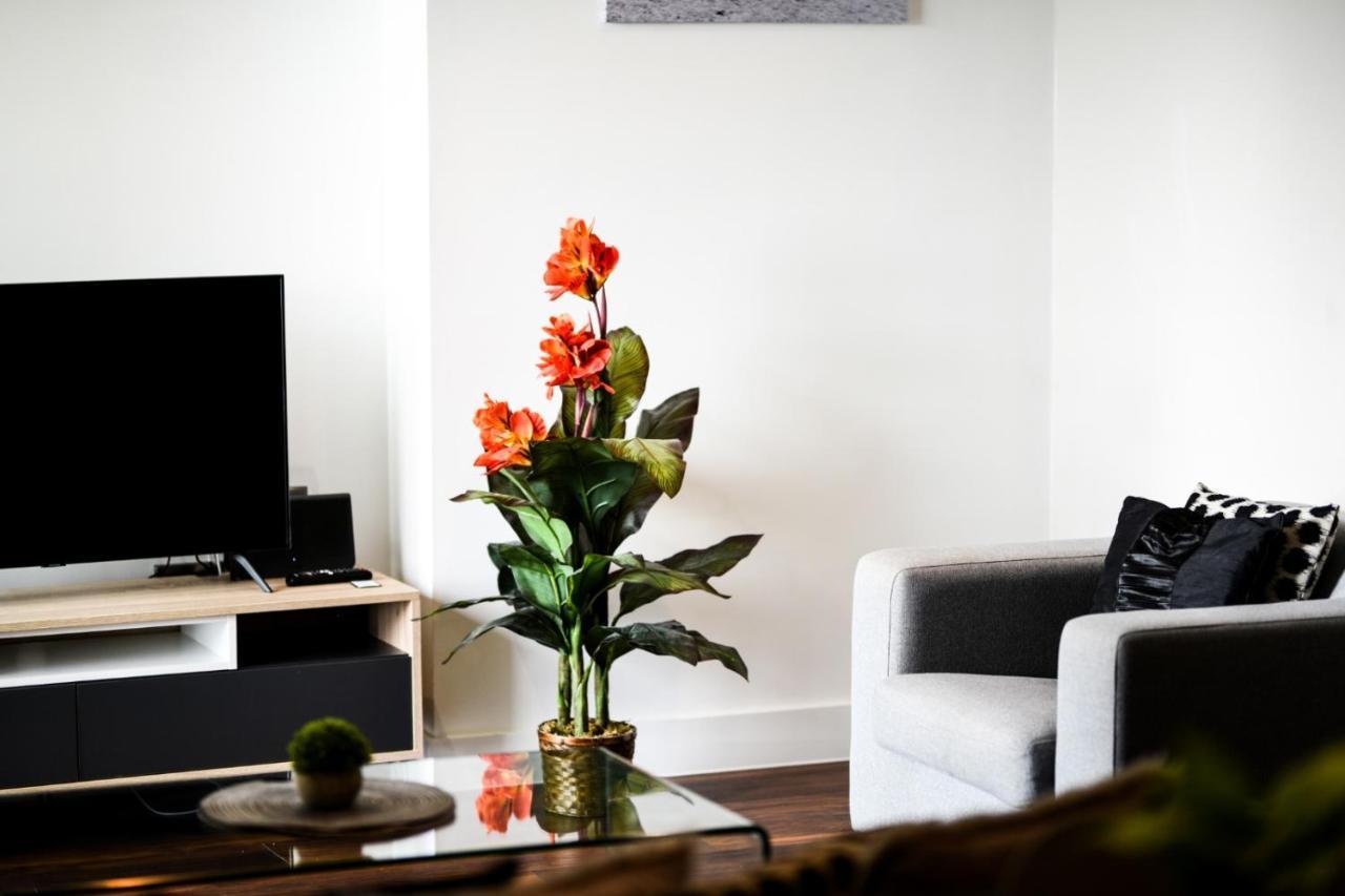 Onpoint Apartments - Spacious 2 Bedroom Apt - City Centre With Balcony مانشستر المظهر الخارجي الصورة