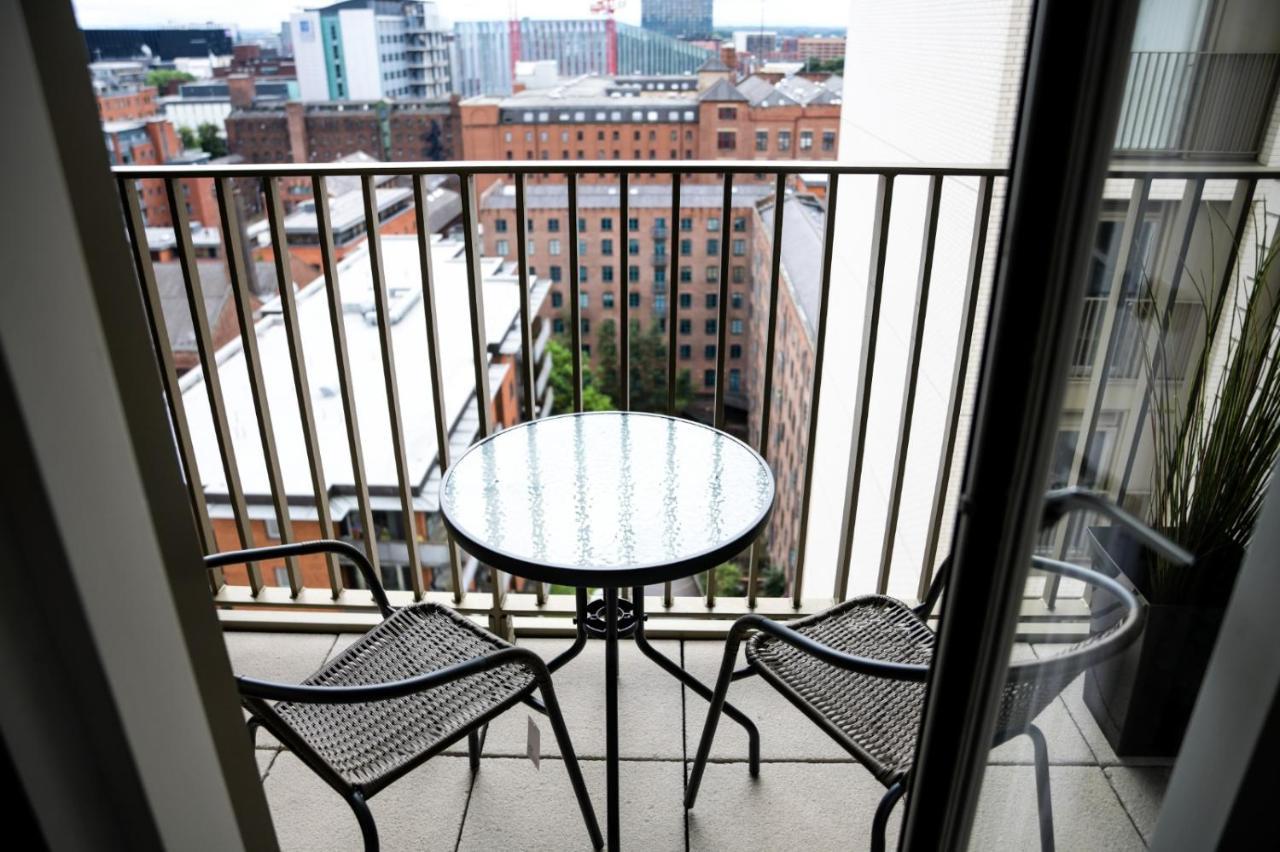 Onpoint Apartments - Spacious 2 Bedroom Apt - City Centre With Balcony مانشستر المظهر الخارجي الصورة