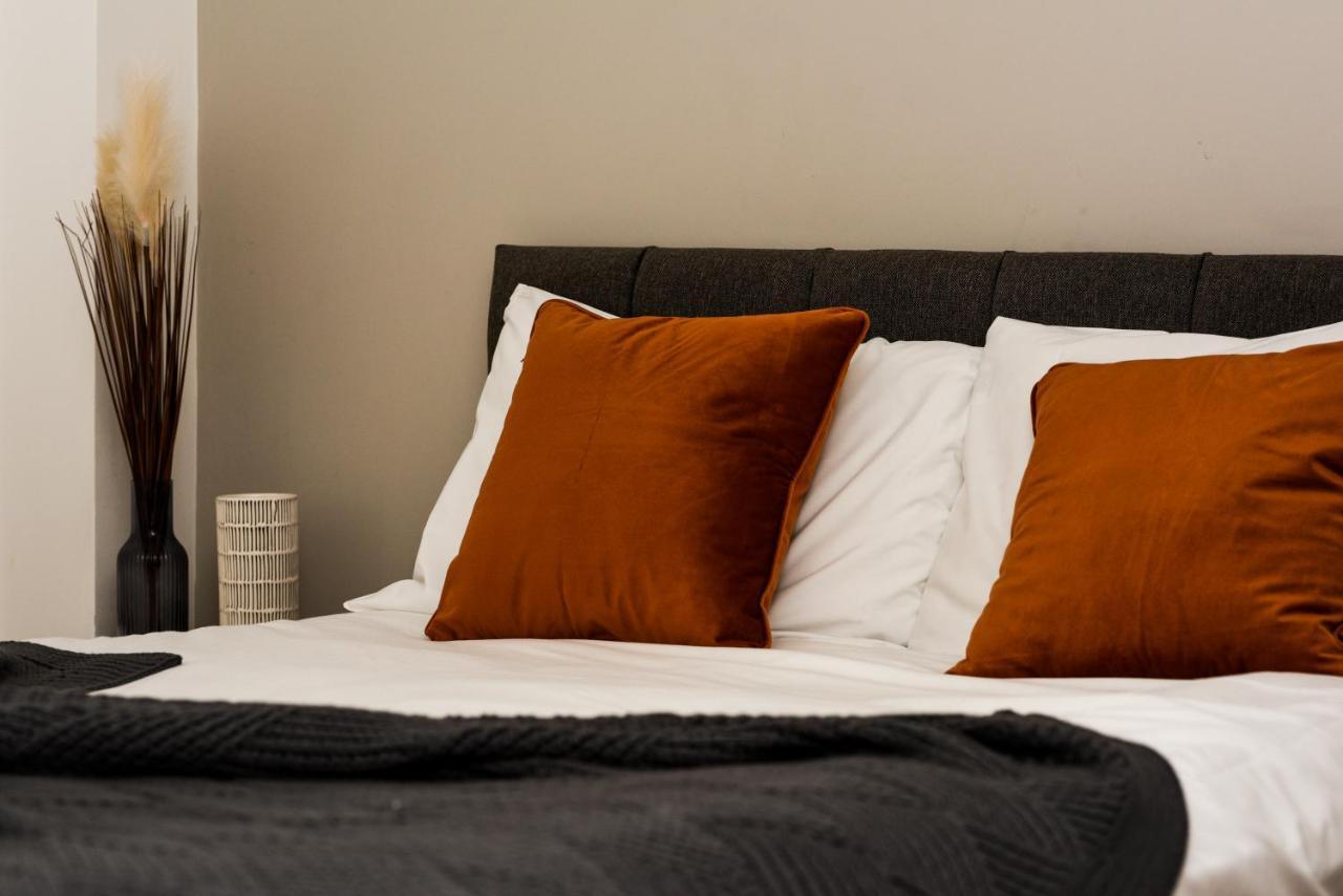 Onpoint Apartments - Spacious 2 Bedroom Apt - City Centre With Balcony مانشستر المظهر الخارجي الصورة
