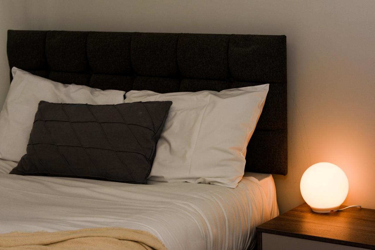 Onpoint Apartments - Spacious 2 Bedroom Apt - City Centre With Balcony مانشستر المظهر الخارجي الصورة